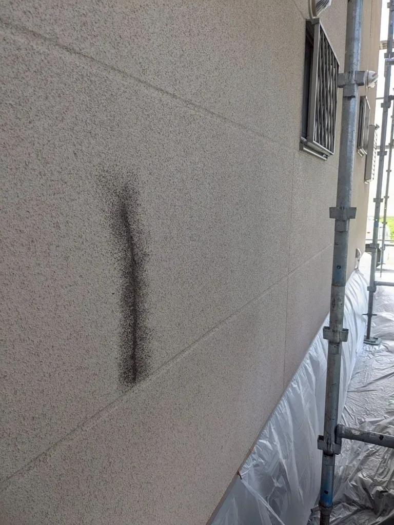 【福岡県 久留米市 S様邸】養生作業、外壁補修