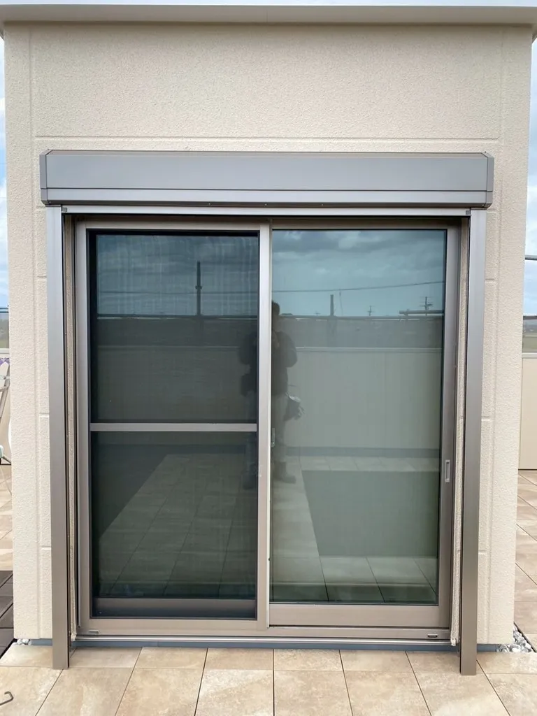 【福岡県 久留米市 S様邸】後付けシャッター取付